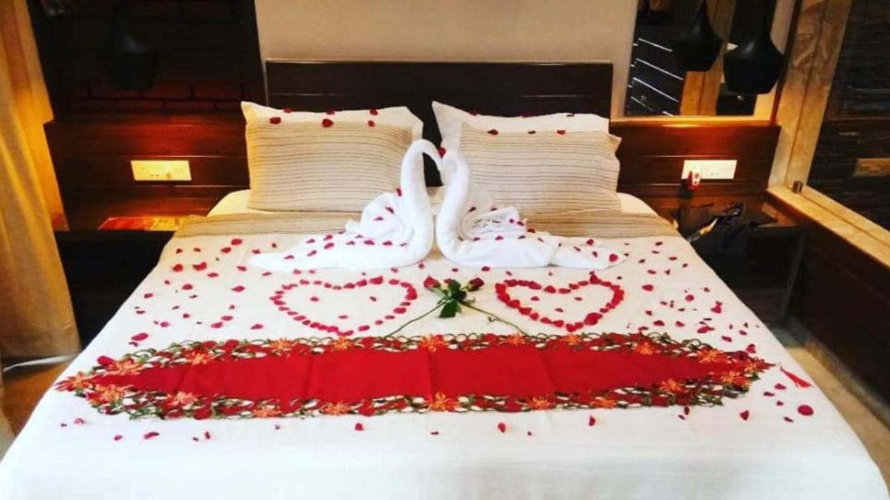 Shivers Oasis Luxury Boutique Resort Кандолим Экстерьер фото